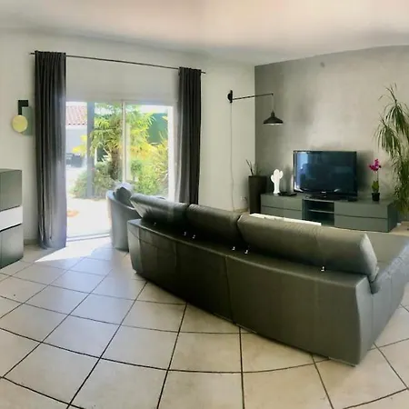 Air Conditionned 290 M2 , 12 Minutes From Toulouse * Castelmaurou
