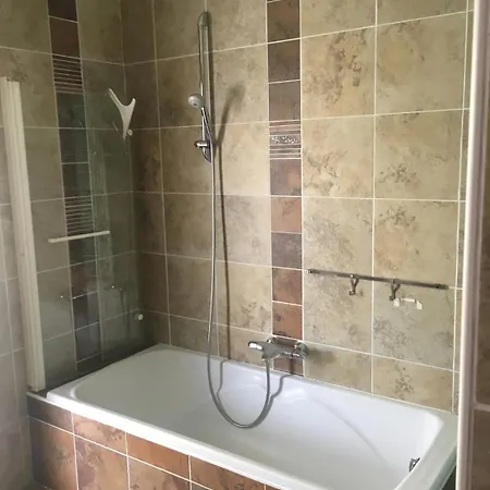 Air Conditionned 290 M2 , 12 Minutes From Toulouse Vila Castelmaurou